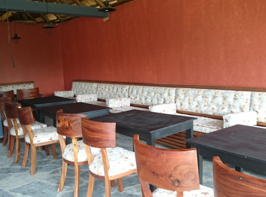 Restaurant des Five Volcanoes